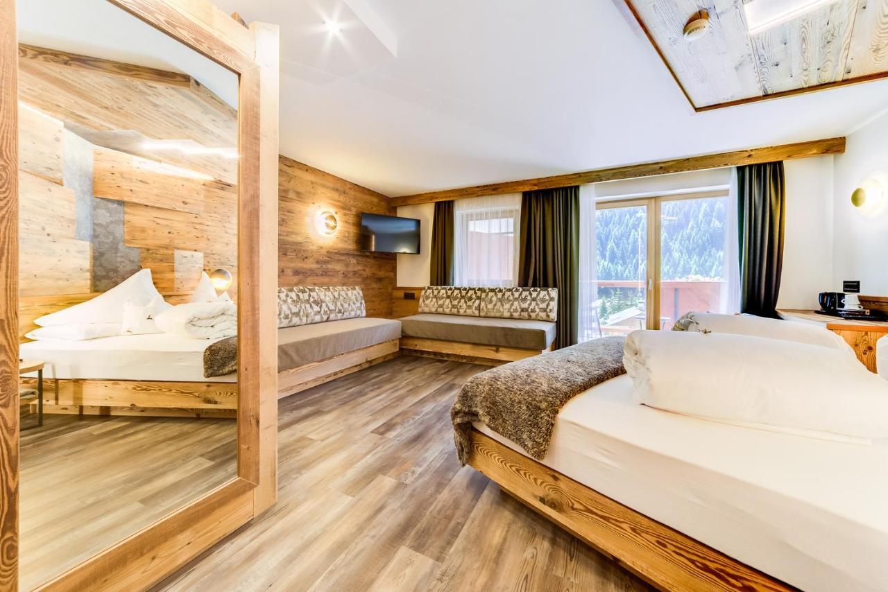 Hotel Muliac Селва ди Вал Гардена Екстериор снимка