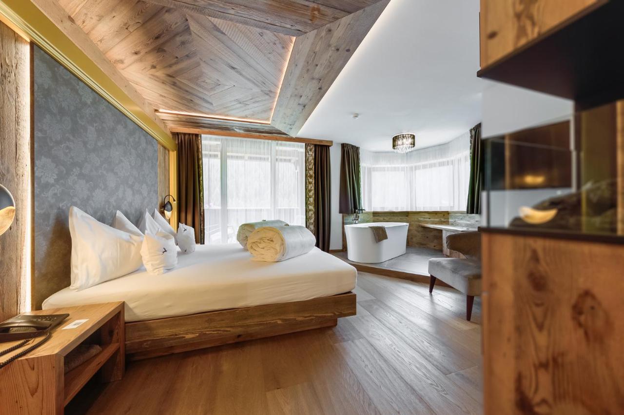 Hotel Muliac Селва ди Вал Гардена Екстериор снимка